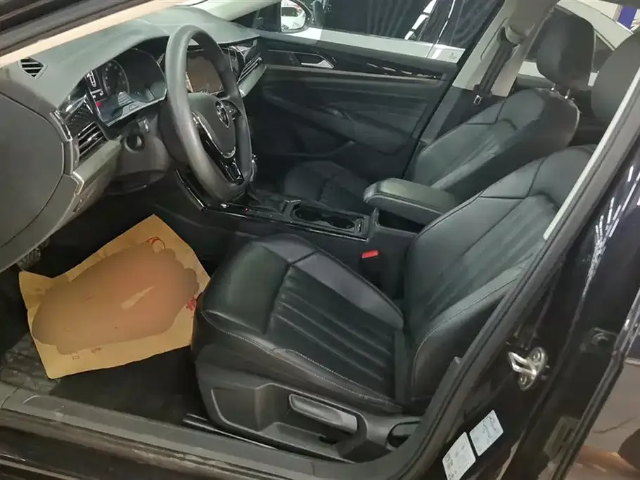 Volkswagen Passat — фото 7