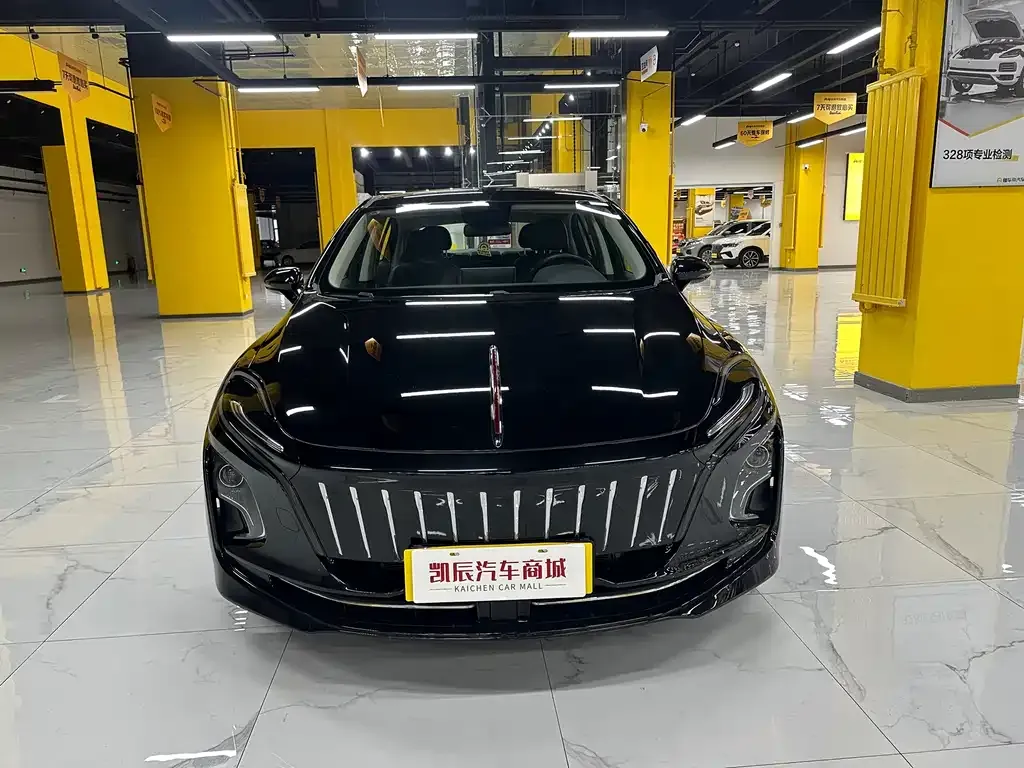 Hongqi E-QM5 — фото 3