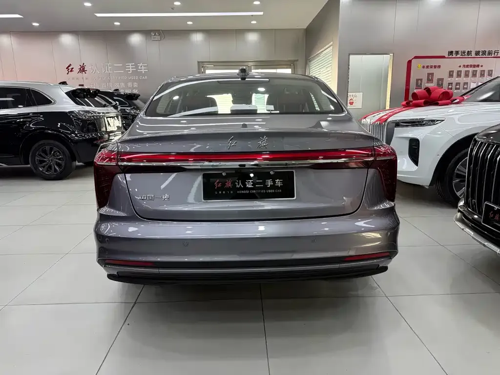Hongqi H5 PHEV 2025 из CN, фото 6