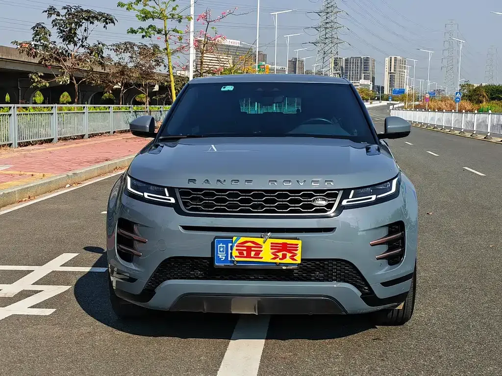 Land Rover Evoque — фото 1
