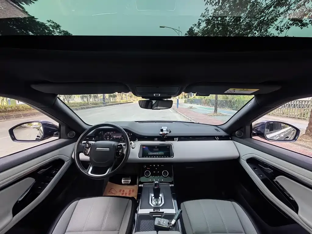 Land Rover Evoque — фото 2