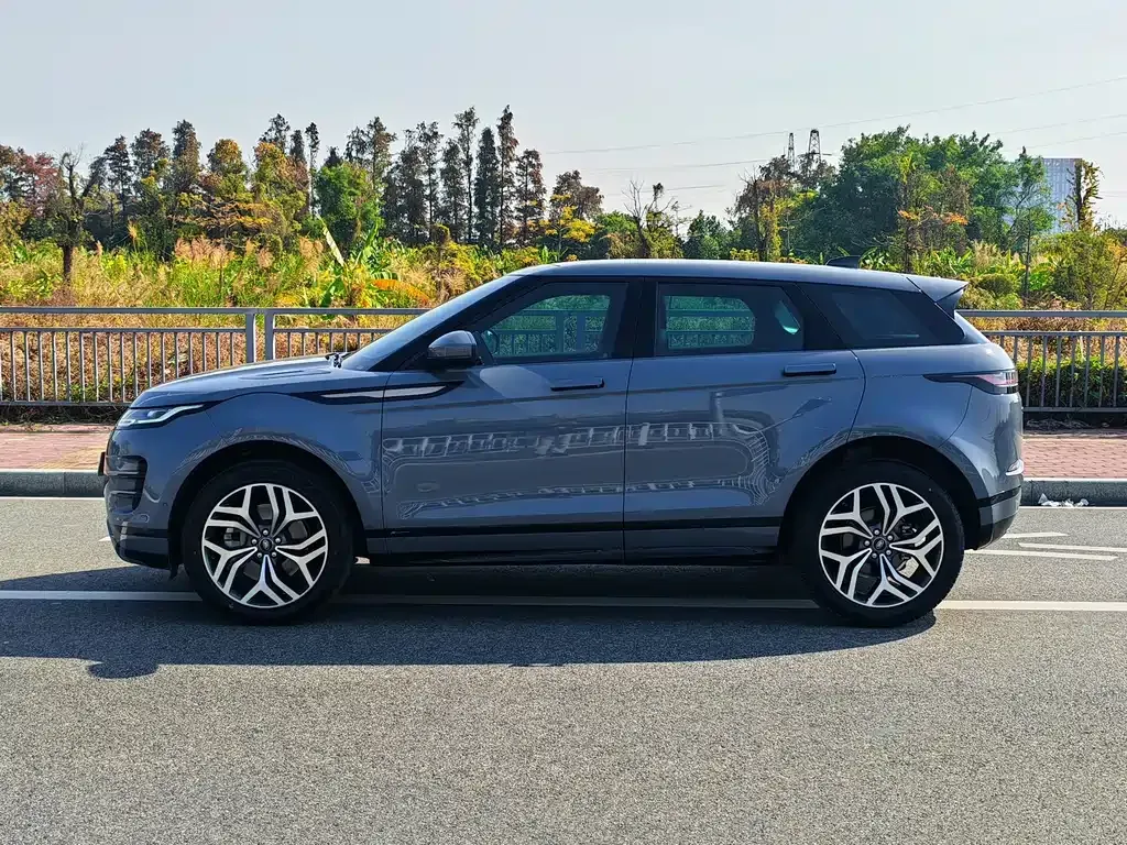 Land Rover Evoque — фото 7