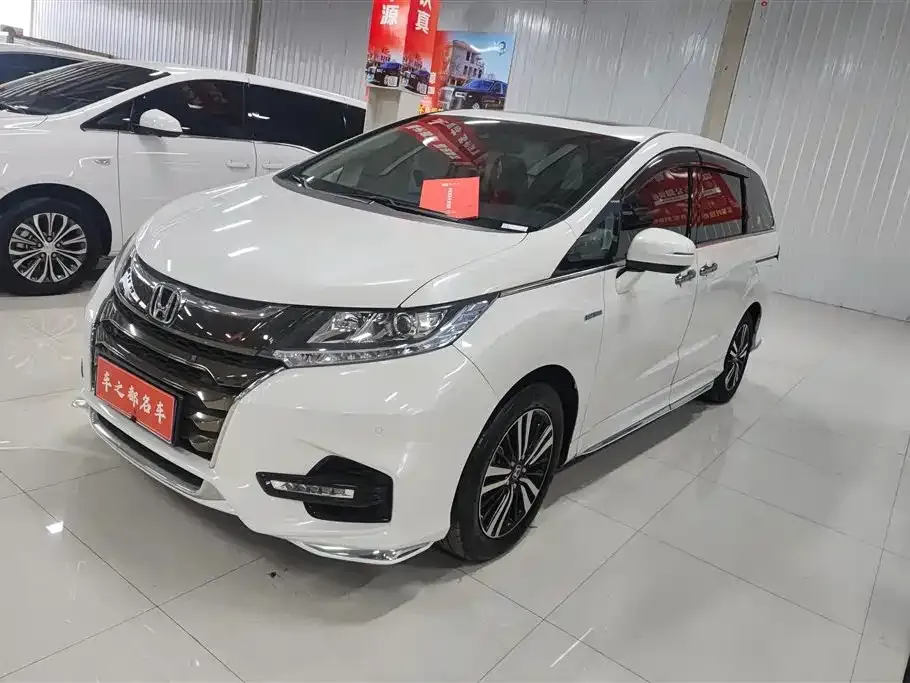 Honda Odyssey — фото 1