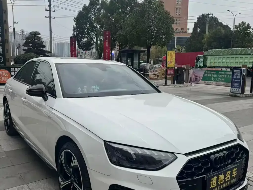Audi A4L 2024 из CN, фото 10