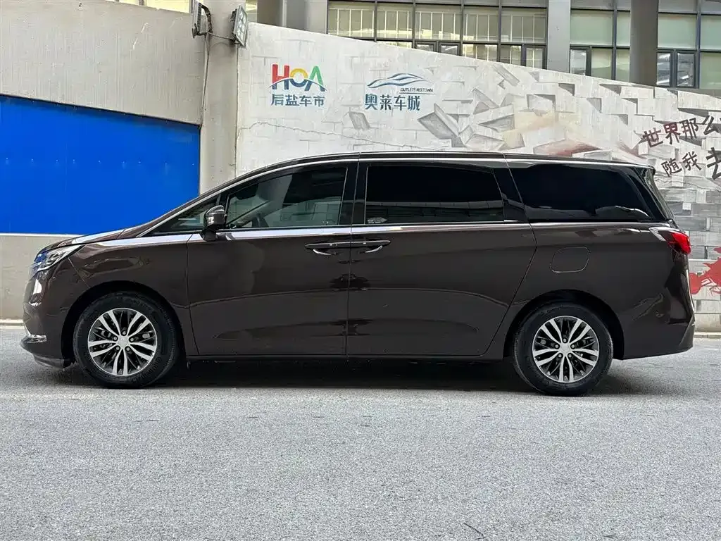 Buick GL8 2021 из CN, фото 7
