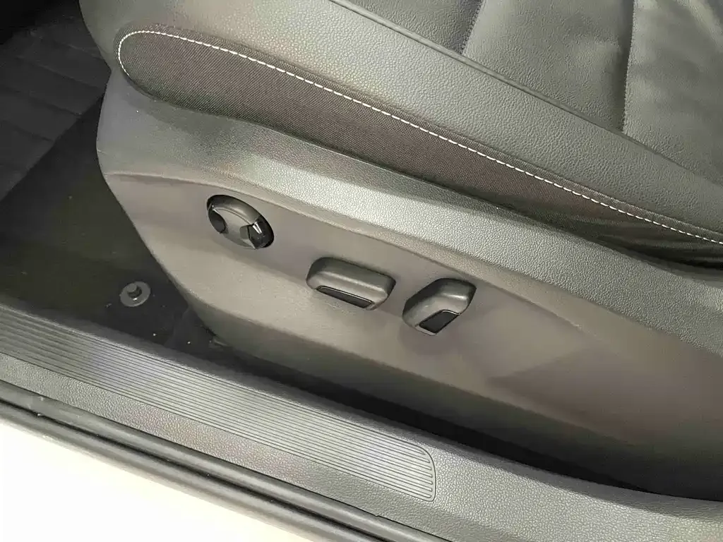 Volkswagen T-Roc 2022 из CN, фото 7
