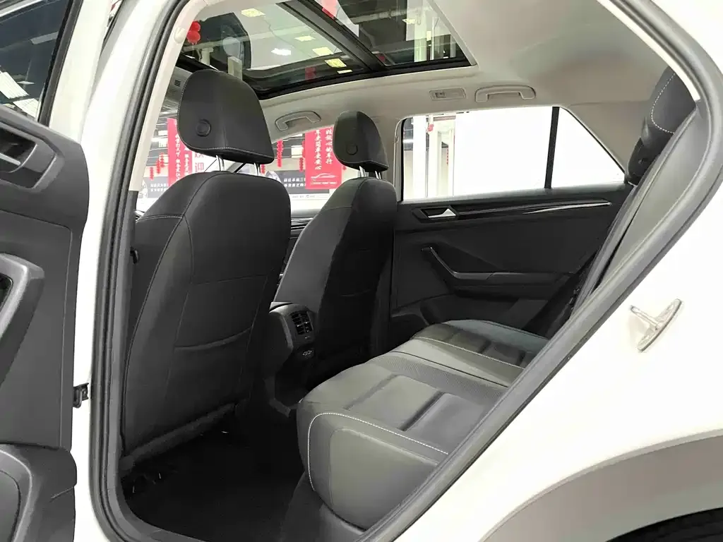 Volkswagen T-Roc 2022 из CN, фото 8