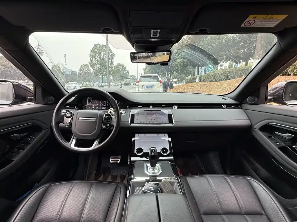 Land Rover Evoque — фото 8