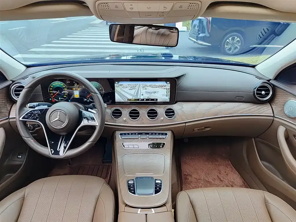 Mercedes-Benz E-Class 2023 из CN, фото 2