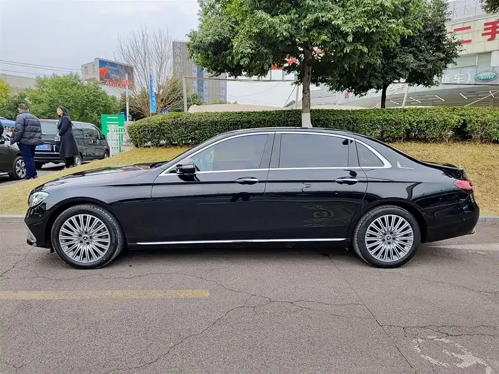 Mercedes-Benz E-Class 2023 из CN, фото 6