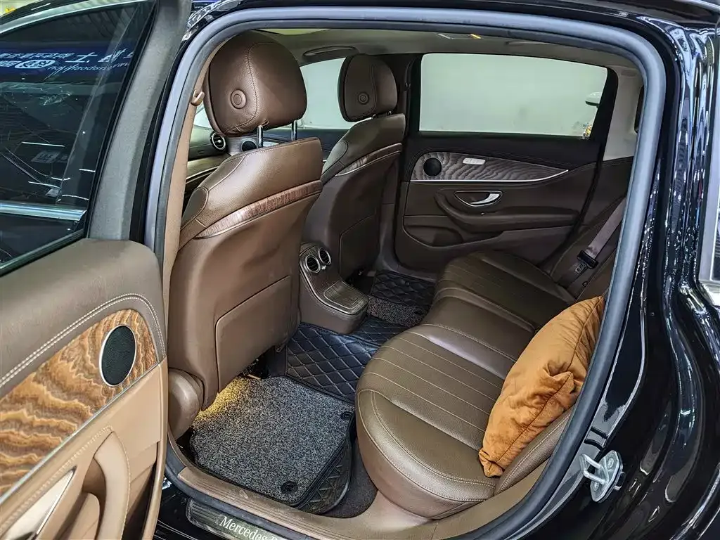 Mercedes-Benz E-Class 2021 из CN, фото 4