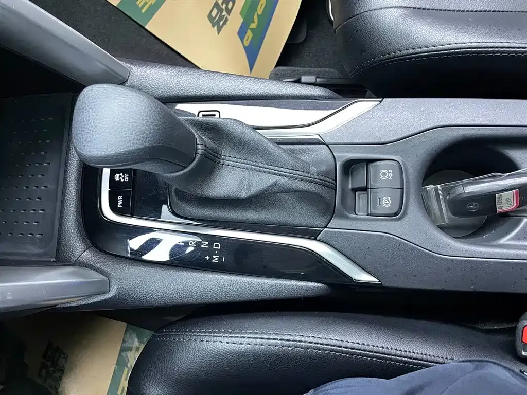 Toyota Corolla Cross 2023 из CN, фото 10
