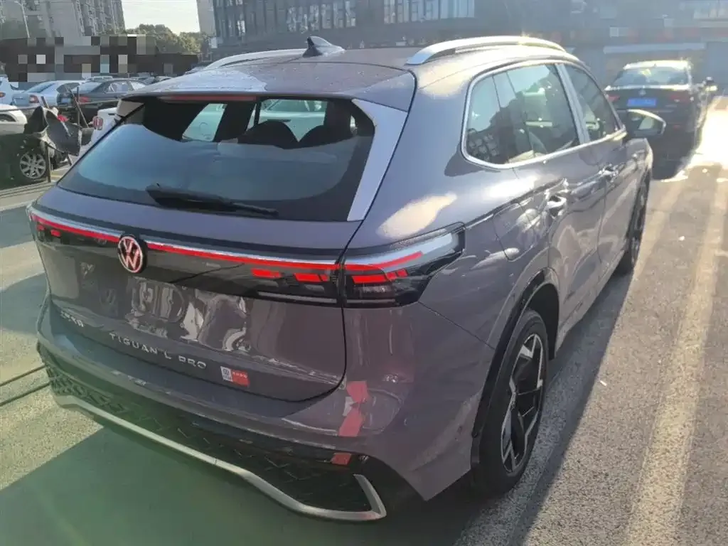 Volkswagen Tiguan L 2026 из CN, фото 10
