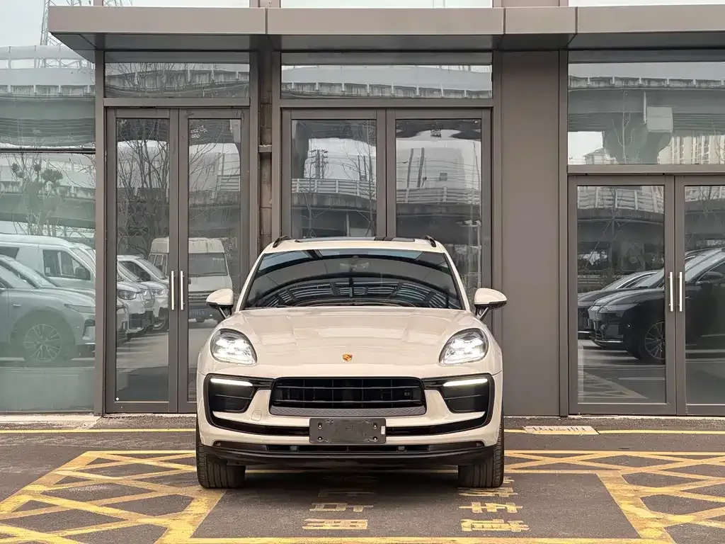 Porsche Macan 2022 из CN, фото 3