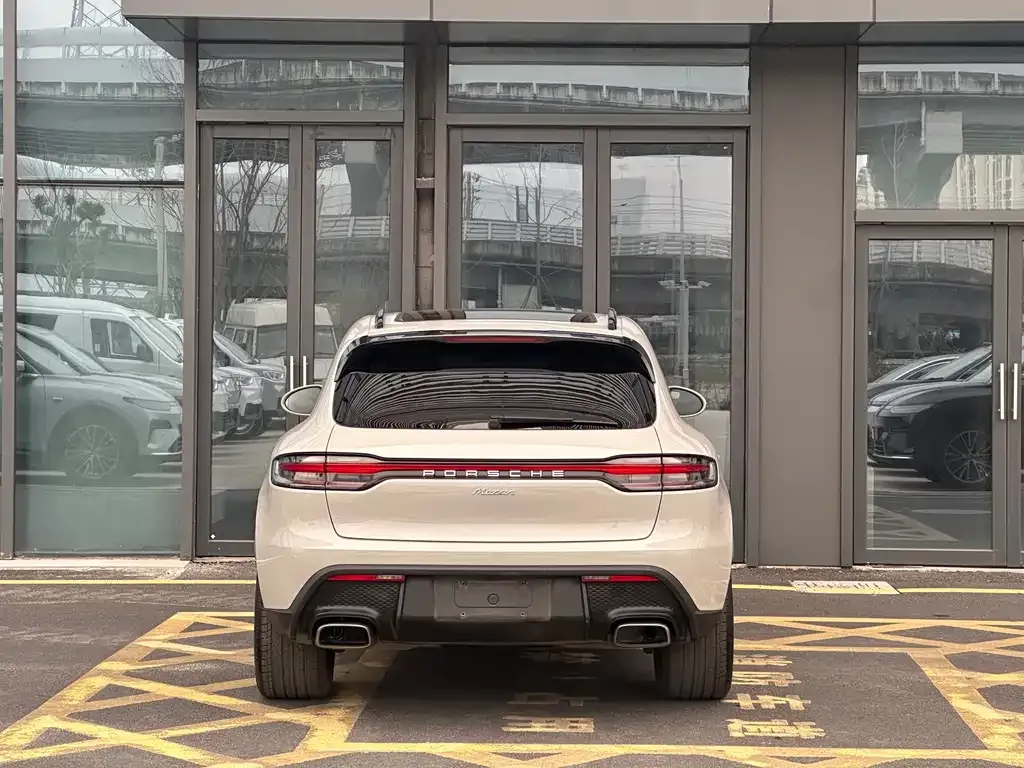 Porsche Macan 2022 из CN, фото 2