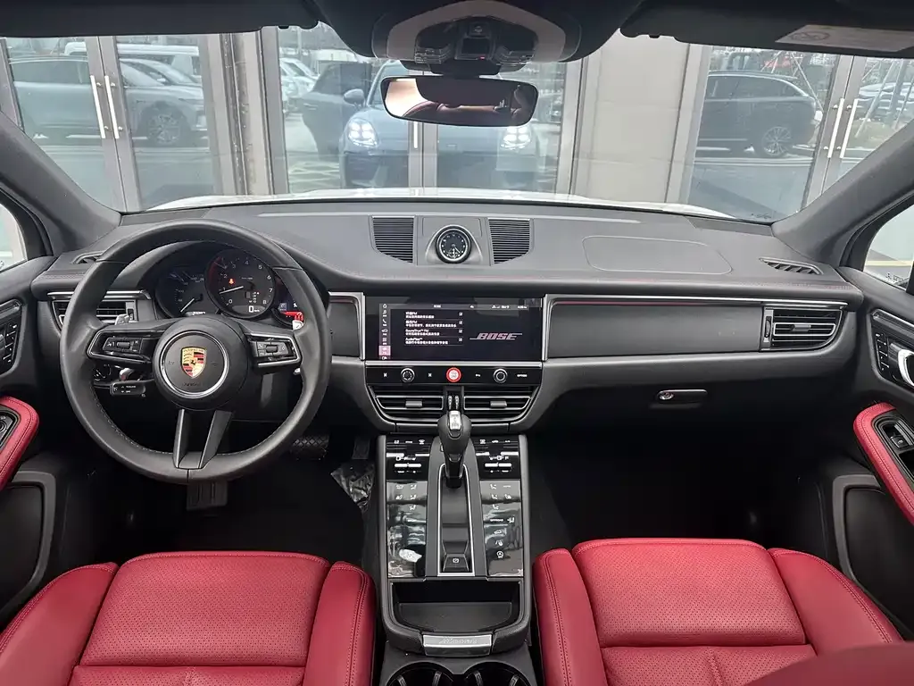 Porsche Macan 2022 из CN, фото 4