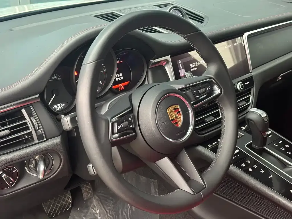 Porsche Macan 2022 из CN, фото 8