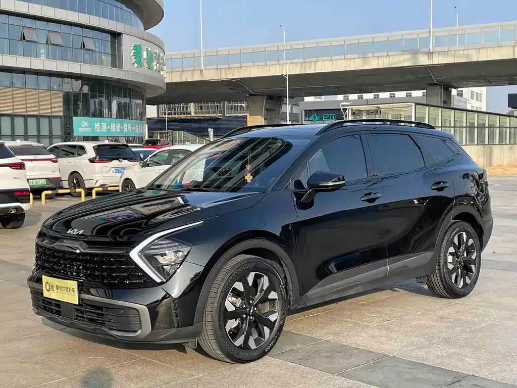 Kia Sportage — фото 1