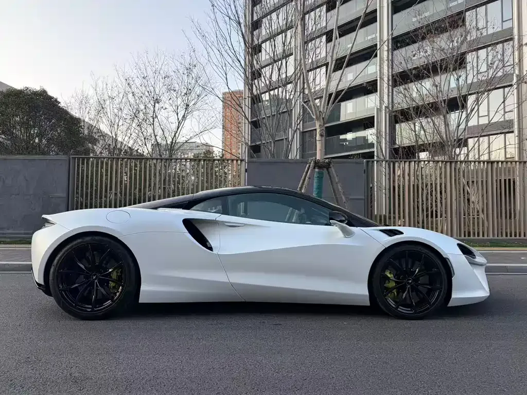 McLaren Artura 2023 из CN, фото 9