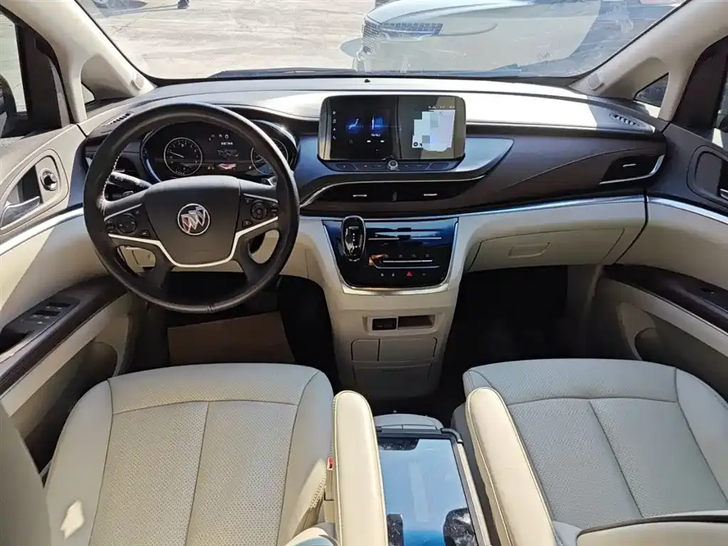 Buick GL8 2024 из CN, фото 4