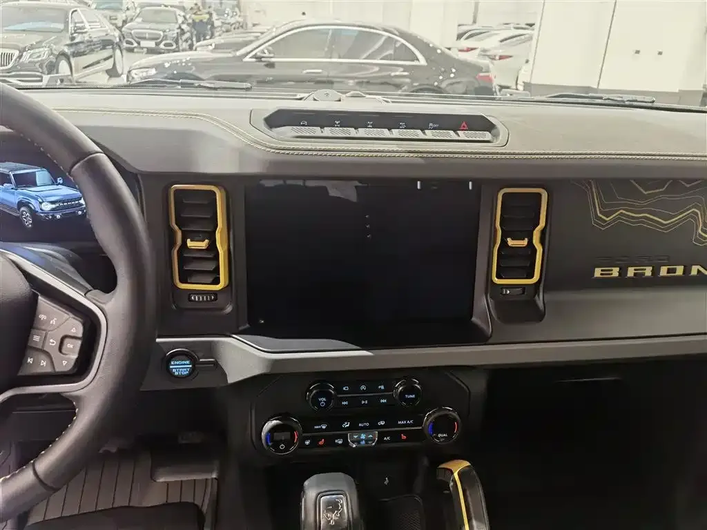 Ford Bronco 2024 из CN, фото 8