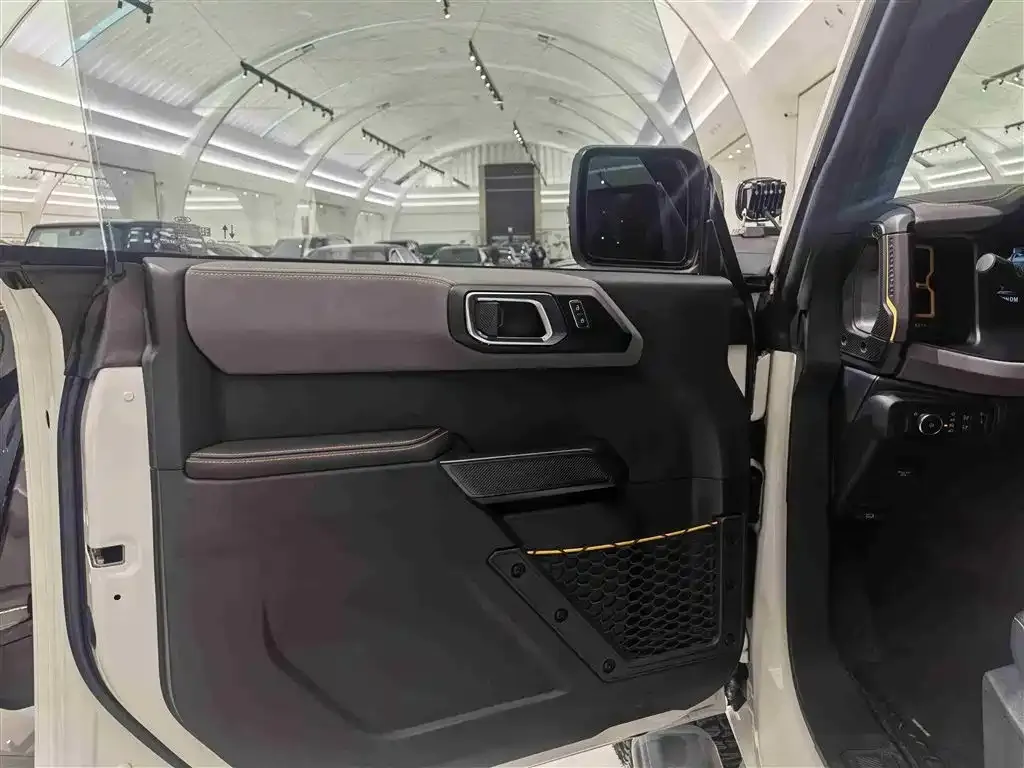 Ford Bronco 2024 из CN, фото 10