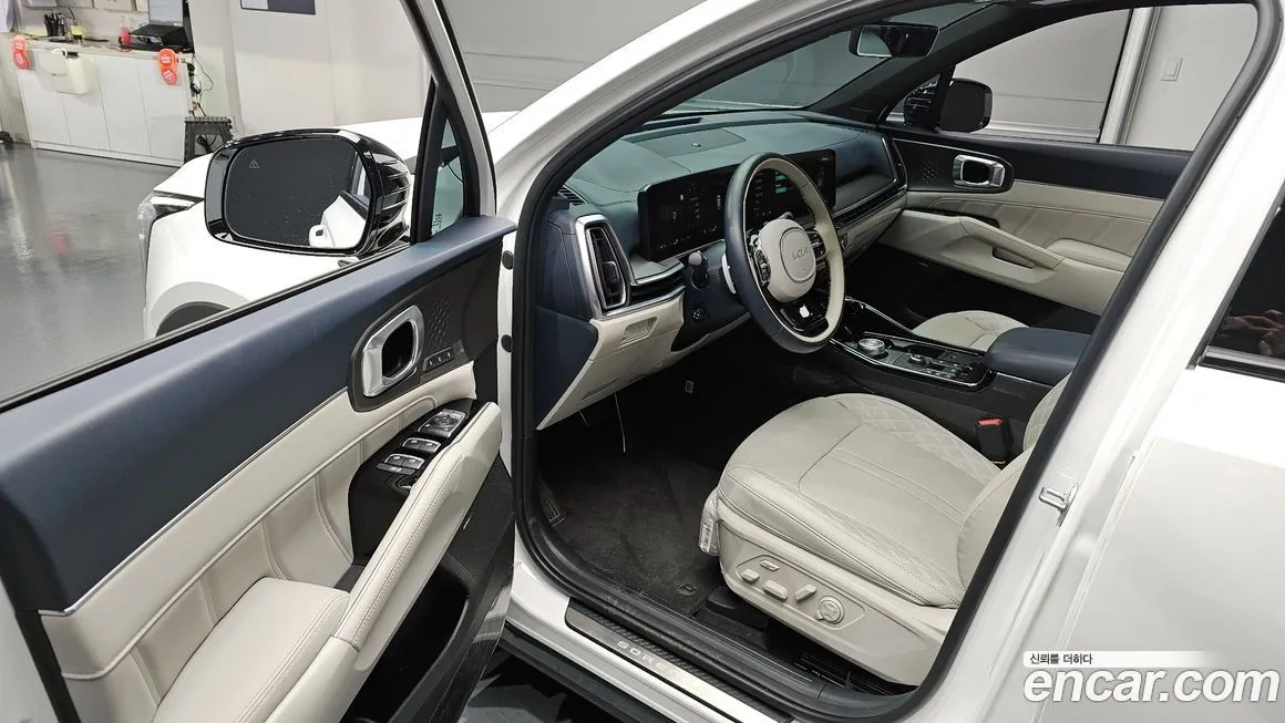 Kia Sorento — фото 7