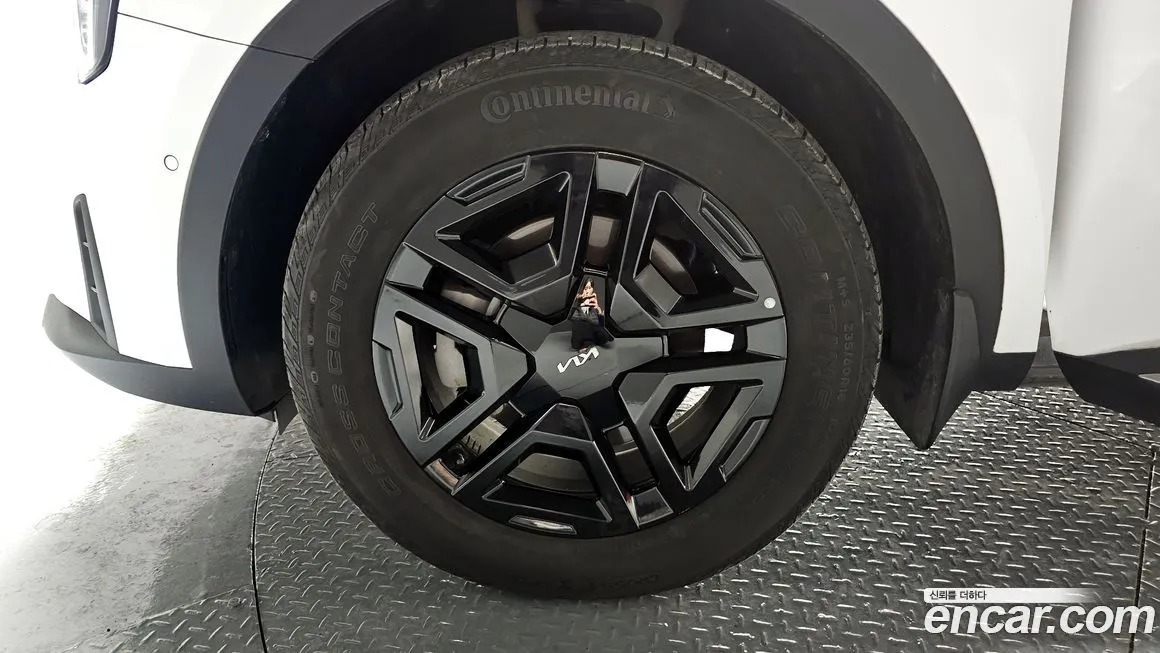 Kia Sorento — фото 5