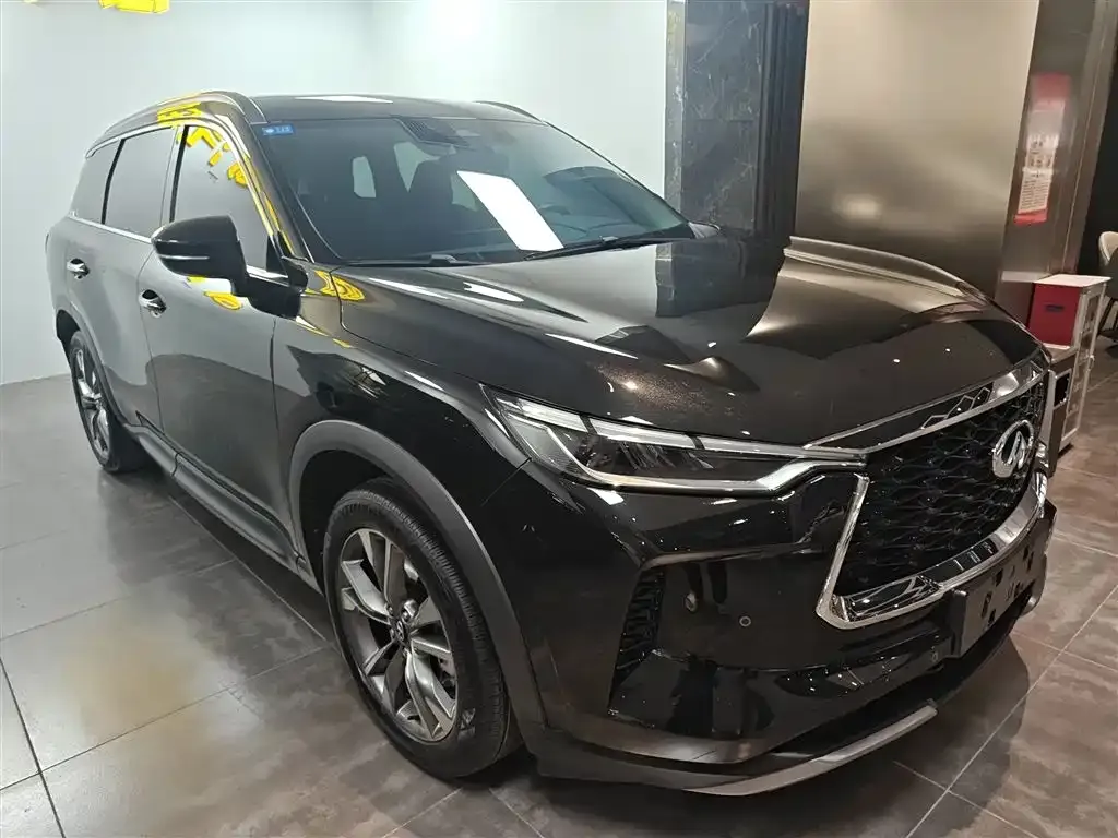 Infiniti QX60 2023 из CN, фото 3