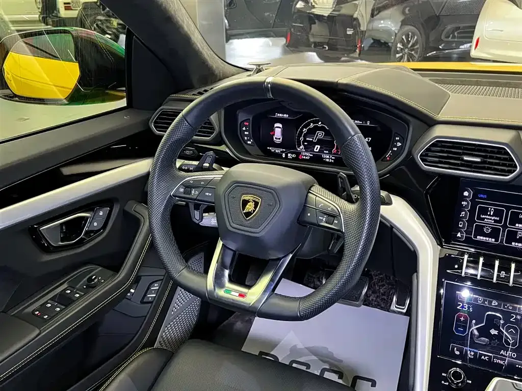 Lamborghini Urus 2022 из CN, фото 9