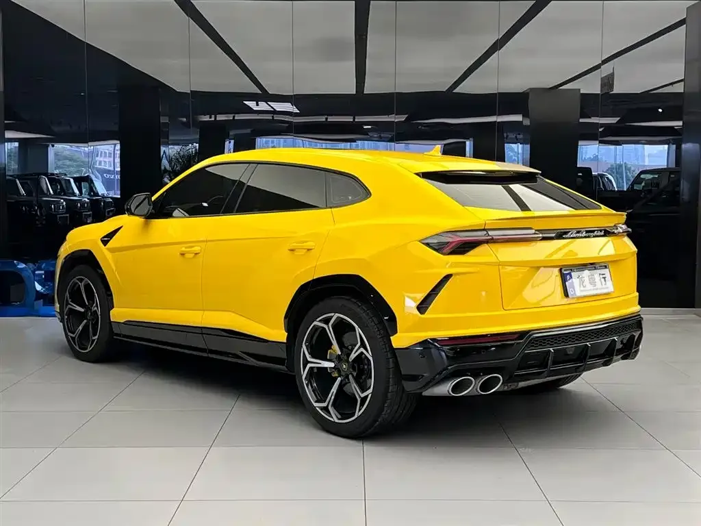 Lamborghini Urus 2022 из CN, фото 4