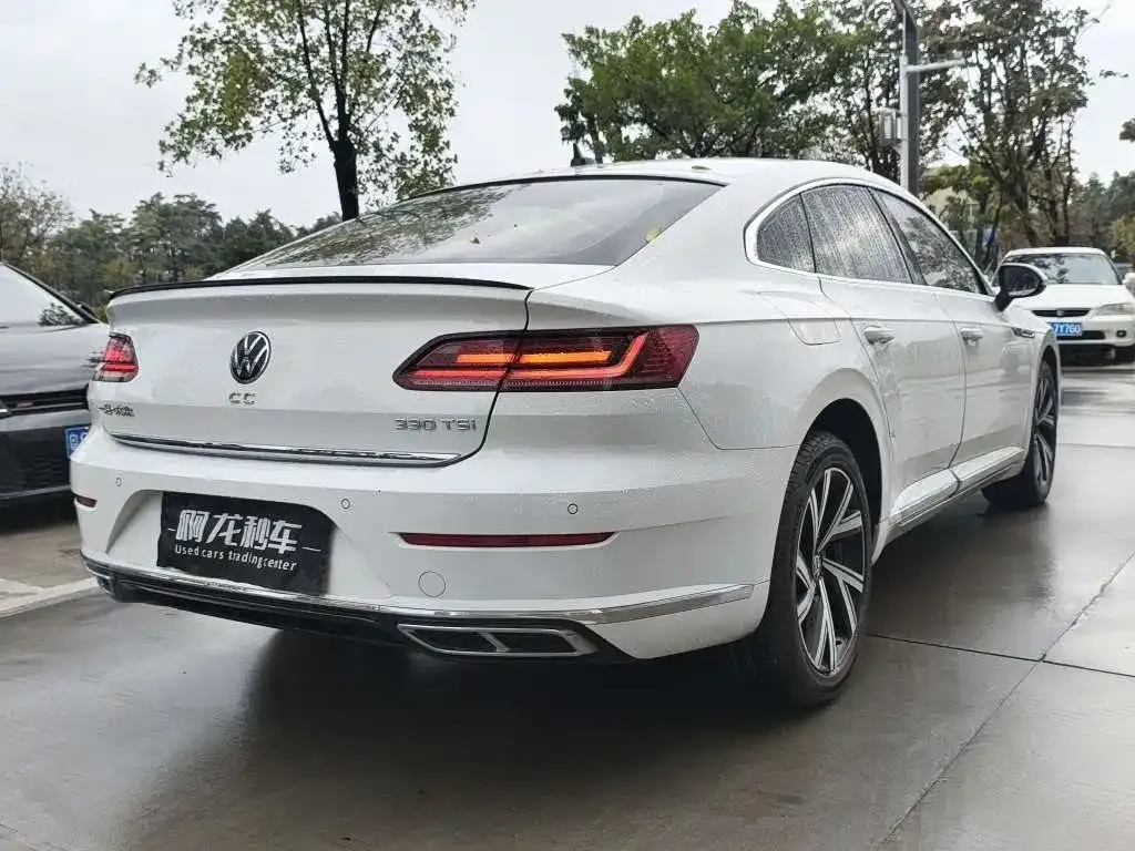 Volkswagen CC 2022 из CN, фото 7
