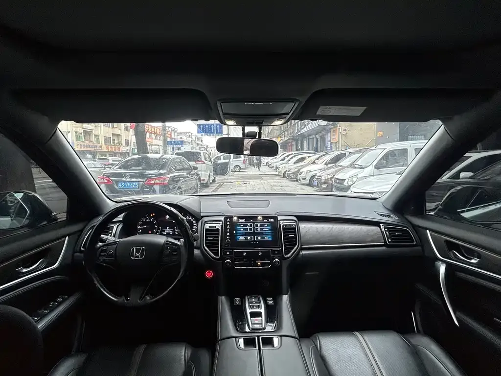 Honda UR-V 2022 из CN, фото 8