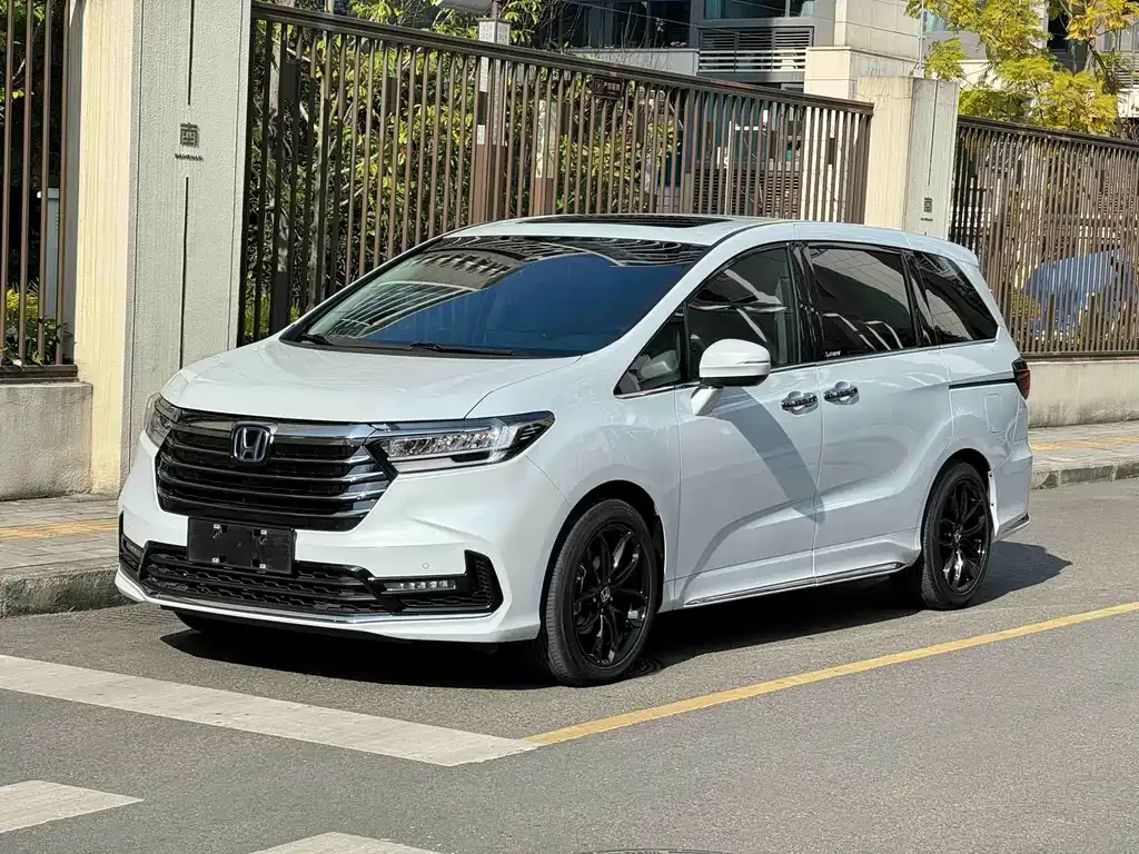 Honda Odyssey 2022 из CN, фото 1