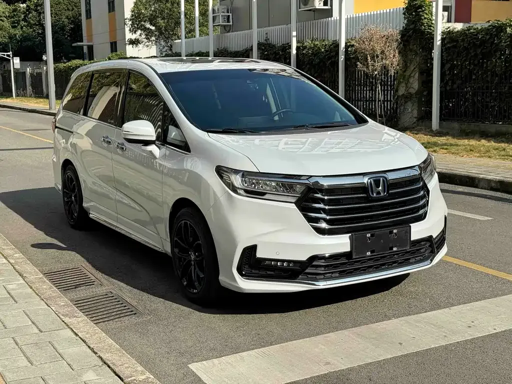 Honda Odyssey 2022 из CN, фото 4