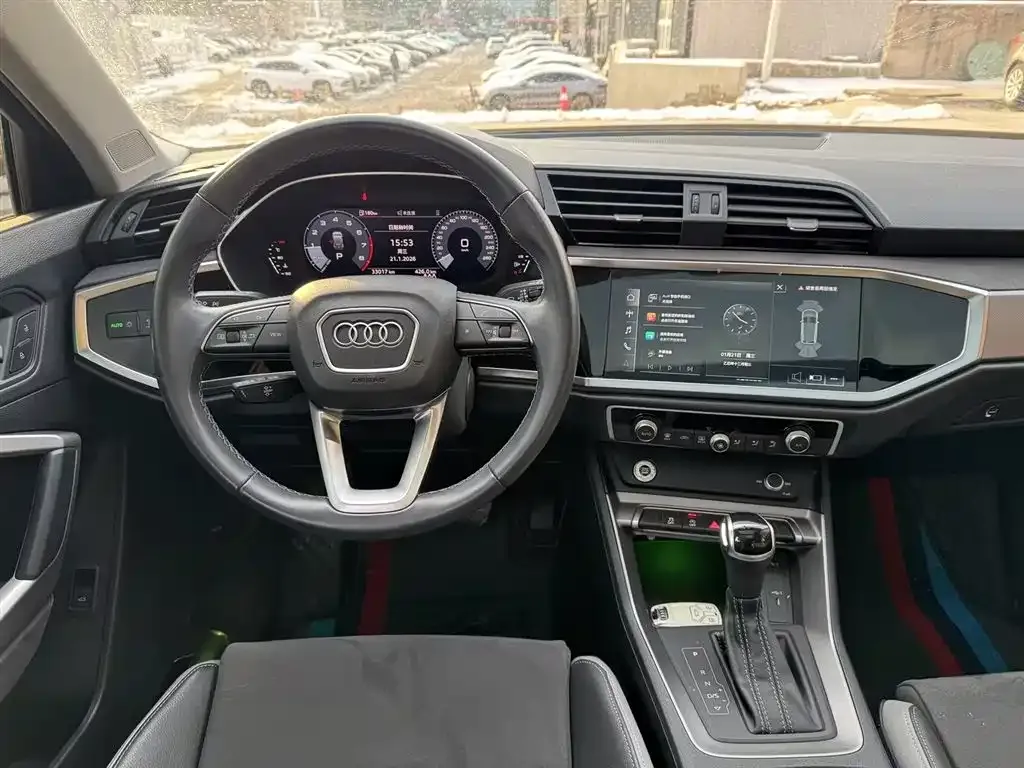 Audi Q3 2023 из CN, фото 10