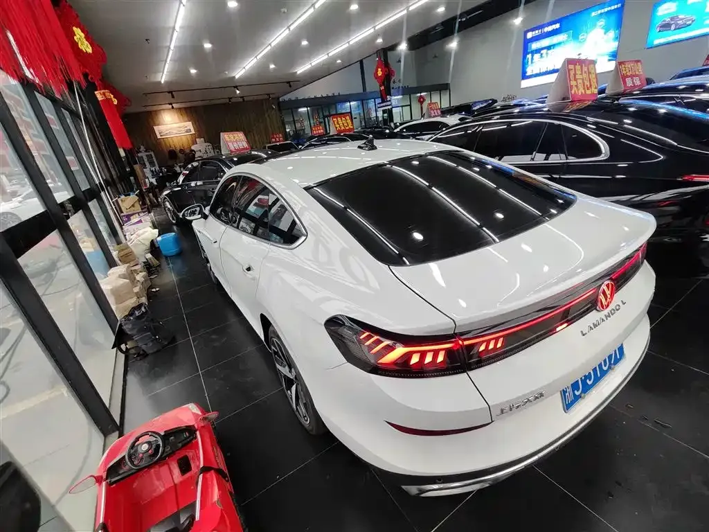 Volkswagen Lamando 2022 из CN, фото 9