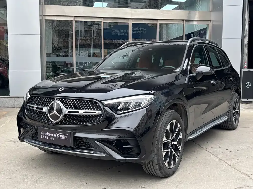 Mercedes-Benz GLC PHEV — фото 1