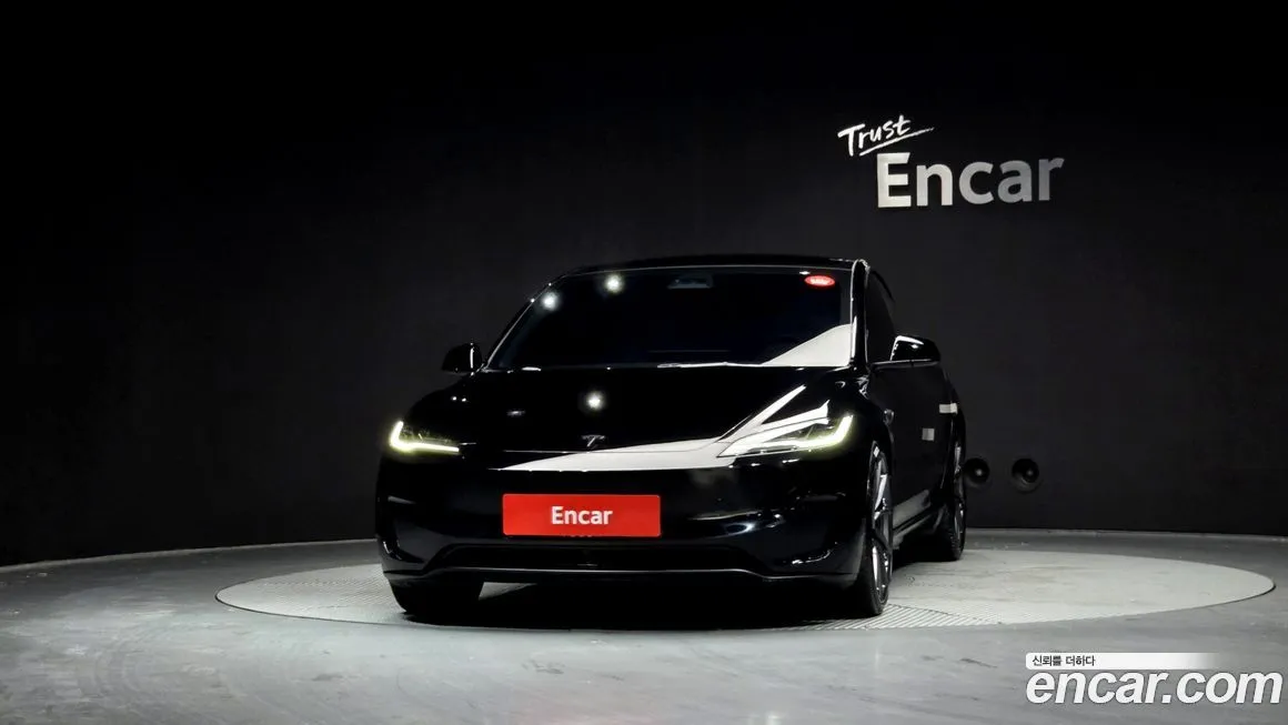 Tesla Model 3 2024 из KR, фото 3