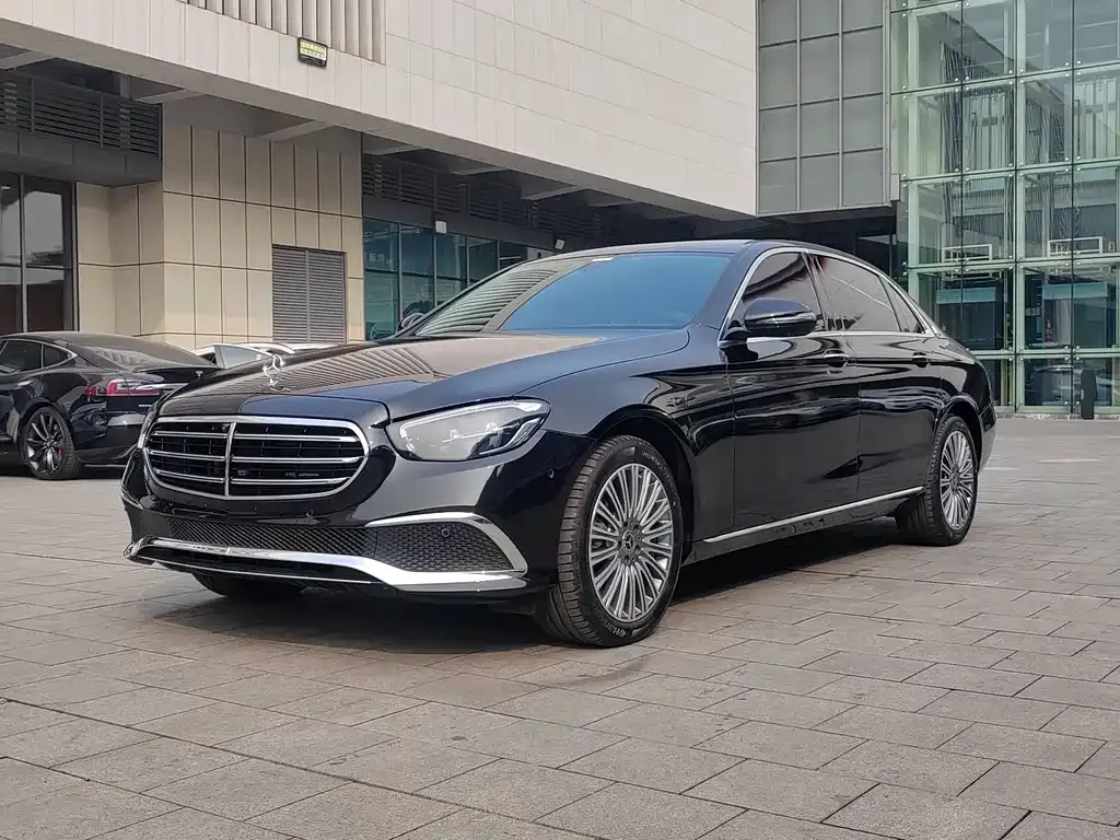 Mercedes-Benz E-Class 2023 из CN, фото 1