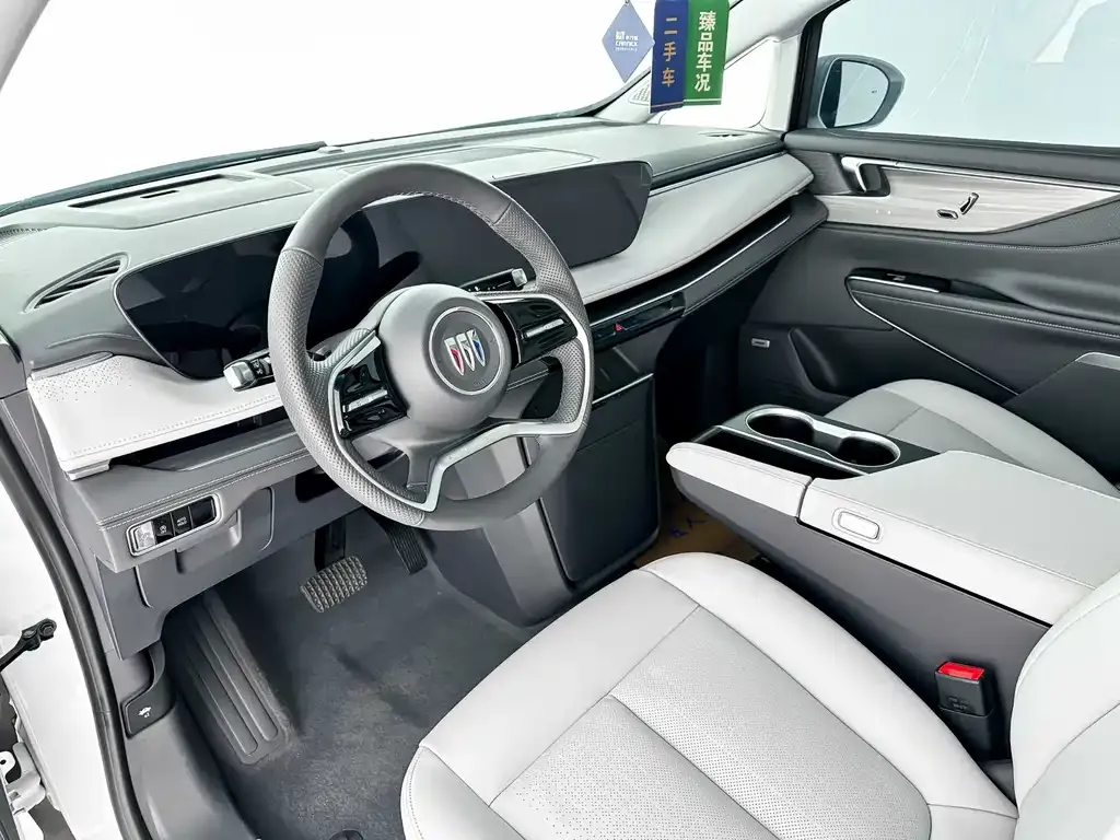 Buick GL8 2025 из CN, фото 9