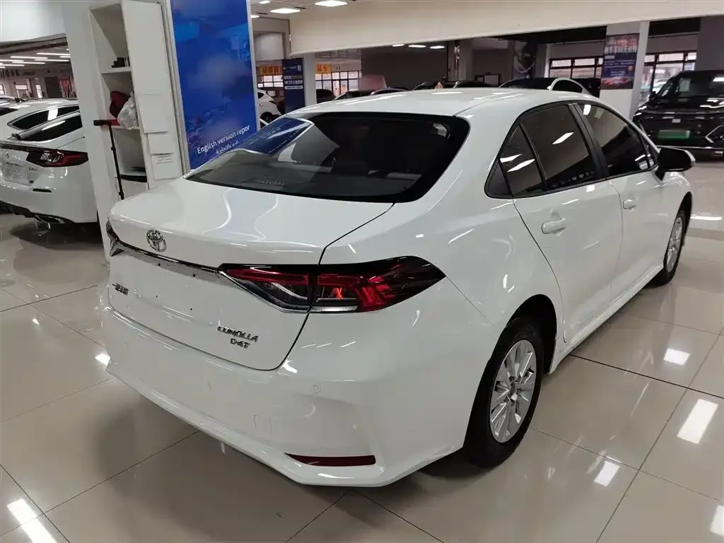 Toyota Corolla 2024 из CN, фото 4