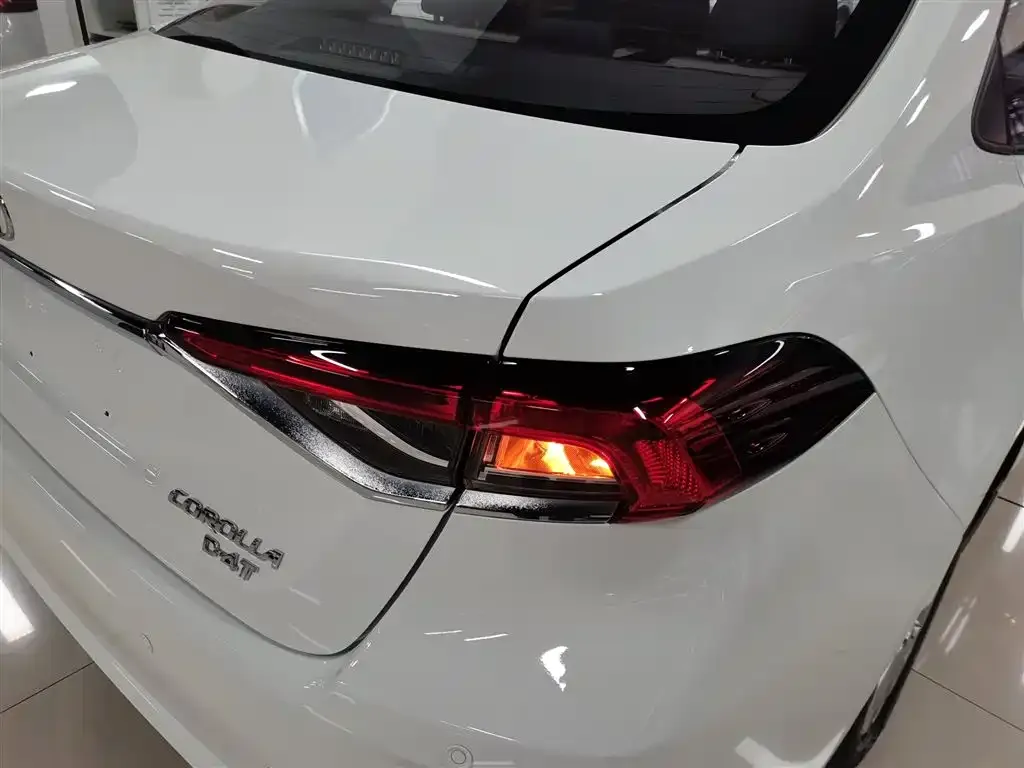 Toyota Corolla 2024 из CN, фото 8