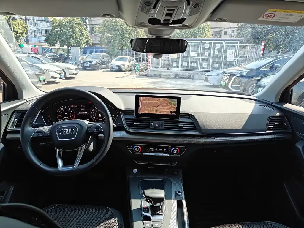 Audi Q5L 2021 из CN, фото 6