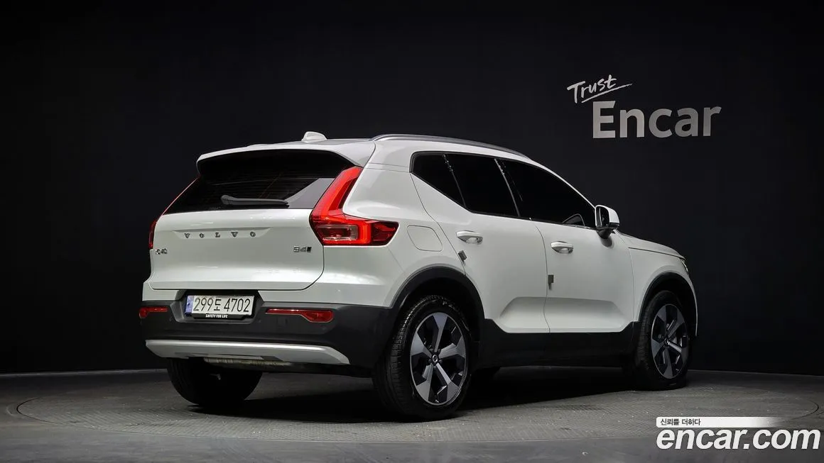Volvo XC40 2024 из KR, фото 2