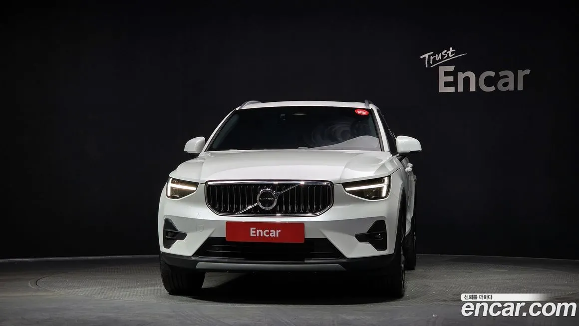 Volvo XC40 2024 из KR, фото 5