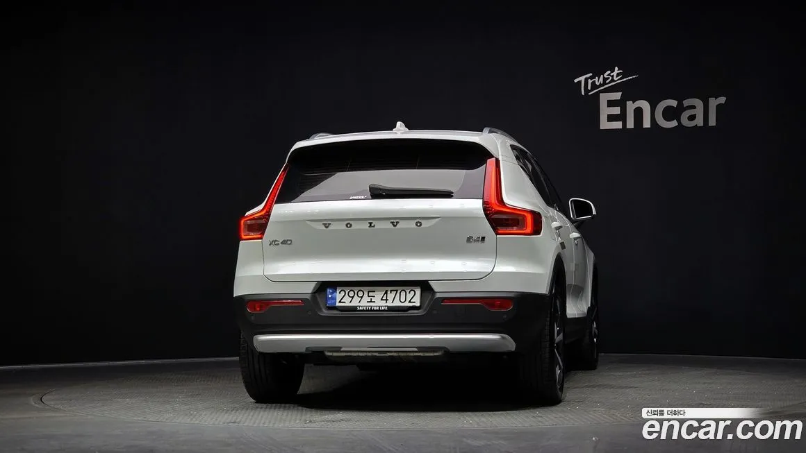 Volvo XC40 2024 из KR, фото 3