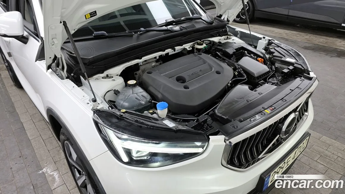 Volvo XC40 2024 из KR, фото 6