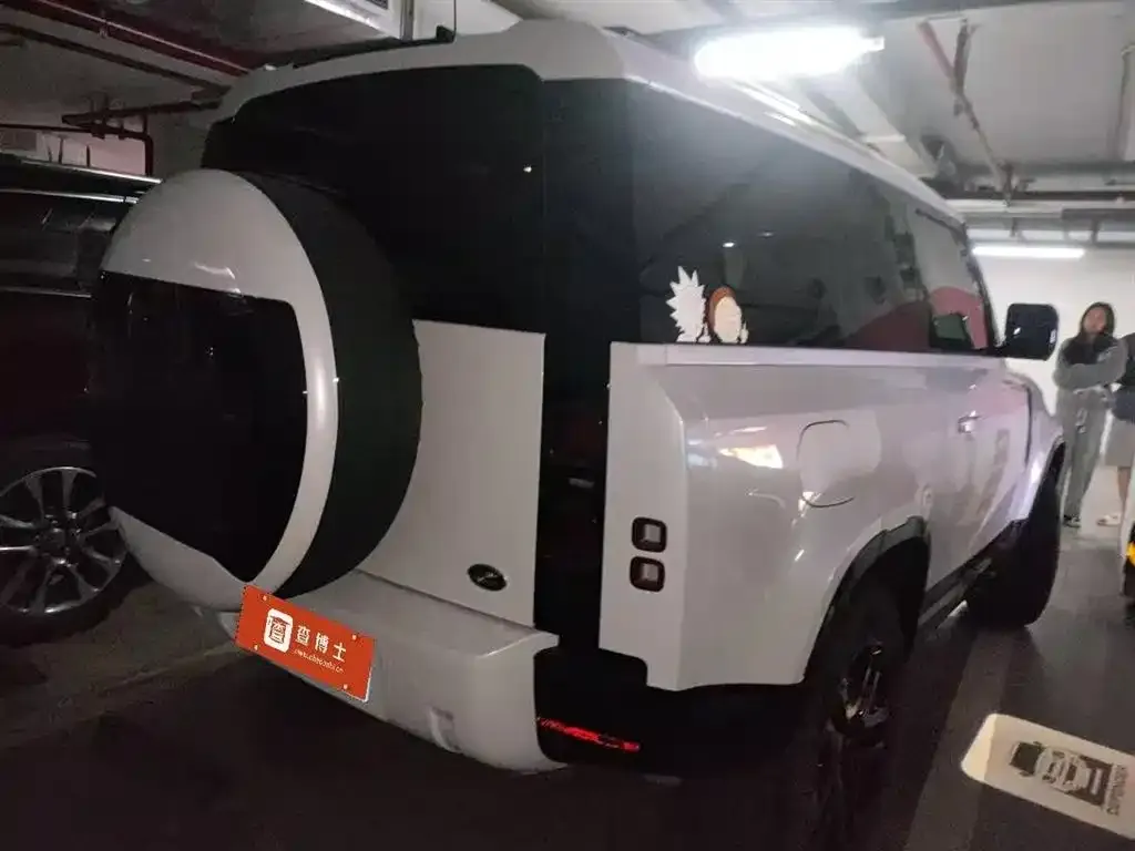 Land Rover Defender 2023 из CN, фото 3