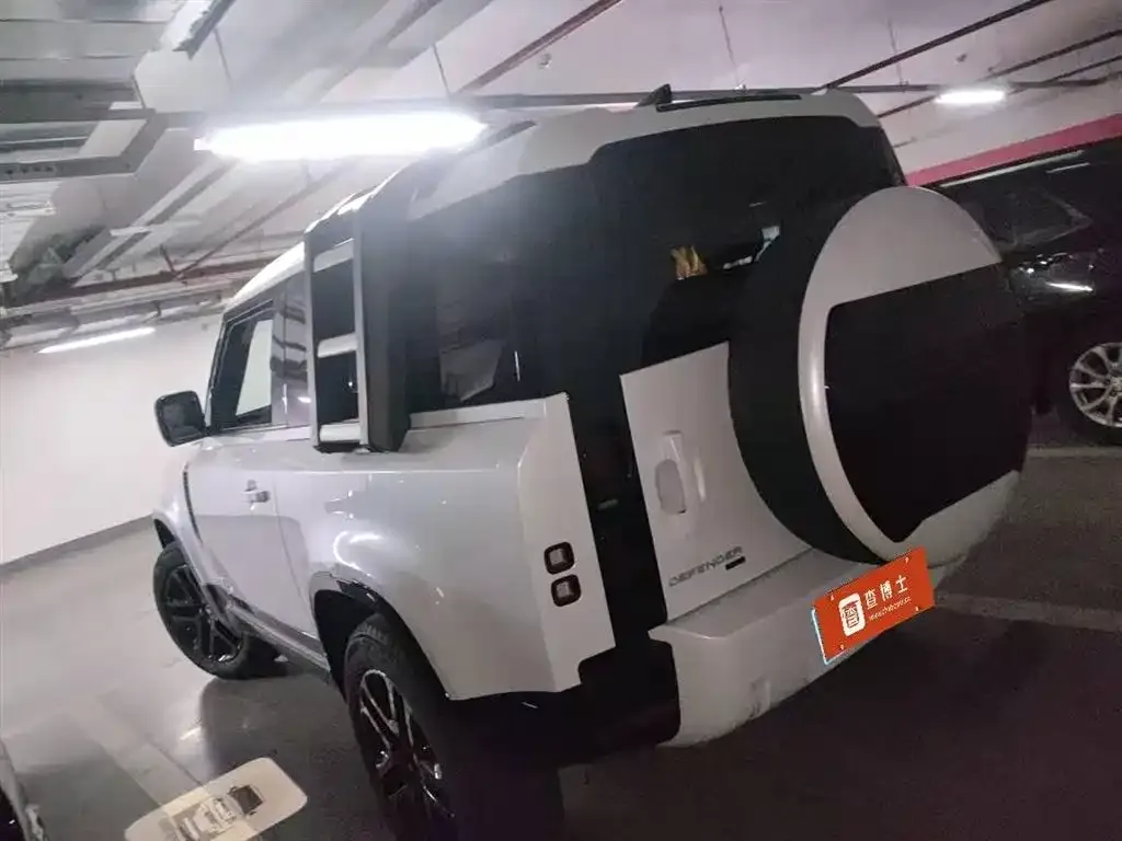Land Rover Defender 2023 из CN, фото 4
